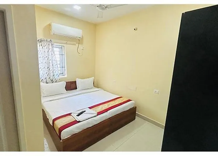 Fabhotel Neethu Residency I